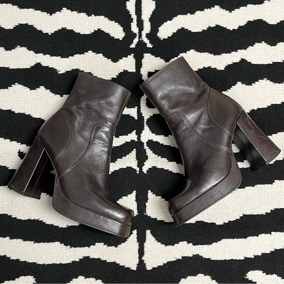 STEVE MADDEN Vintage 90s Shelly Platform Square Toe Boots Size 5.5 - Picture 8 of 12